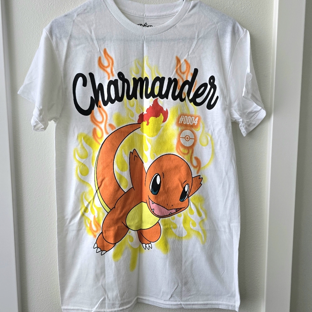 Pokémon Charmander Men's Short Sleeve T-Shirt White & Orange NWOT Size Small‎